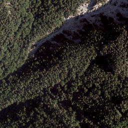 Satellite imagery of cairn, IT