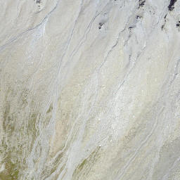 Satellite imagery of Täligrat, CH