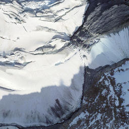 Satellite imagery of Kleines Breithorn, CH