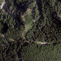 Satellite imagery of Kladwo, AT