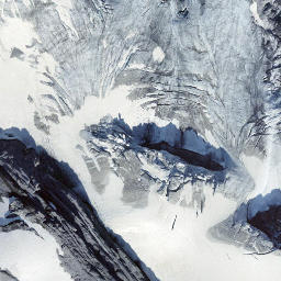 Satellite imagery of Kleindoldenhorn, CH