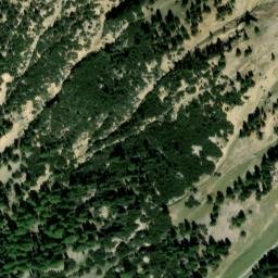 Satellite imagery of Paradis, CH