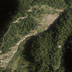Satellite imagery of cairn, IT