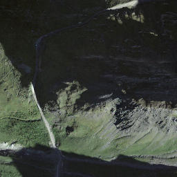 Satellite imagery of Nase, CH