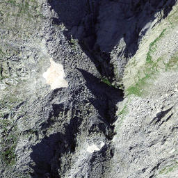 Satellite imagery of Poncione dei Laghetti, CH