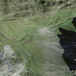 Satellite imagery of Ganone, CH