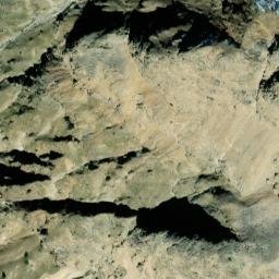 Satellite imagery of Paun da Zücher, CH
