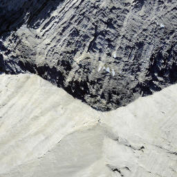 Satellite imagery of Vordere Loner, CH