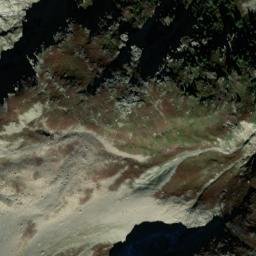 Satellite imagery of Chavagl dal Polaschin, CH