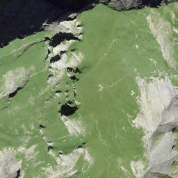 Satellite imagery of Luser, CH