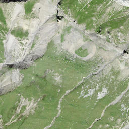 Satellite imagery of Luser, CH