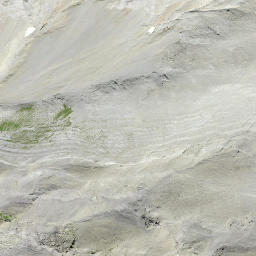Satellite imagery of Vordere Loner, CH