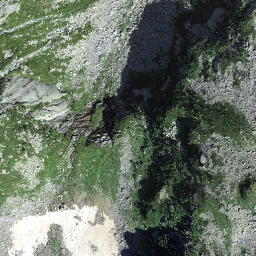 Satellite imagery of Pizzo del Piatto, CH