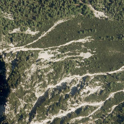 Satellite imagery of cairn, IT