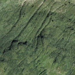 Satellite imagery of Crastumo, Passo, CH