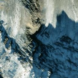 Satellite imagery of Chalchagn Pitschen, CH