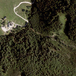 Satellite imagery of Tscheuz, AT