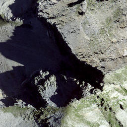 Satellite imagery of I Rodond, CH