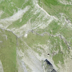 Satellite imagery of cairn, IT