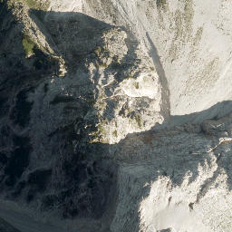 Satellite imagery of cairn, IT