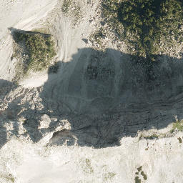 Satellite imagery of cairn, IT