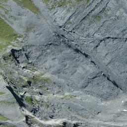 Satellite imagery of cairn, IT
