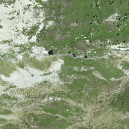 Satellite imagery of Cima de la Fopela, CH