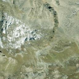Satellite imagery of Mandra da la Bes-cha, CH