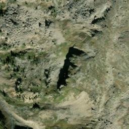 Satellite imagery of Chapütschöl, CH