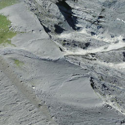 Satellite imagery of cairn, IT