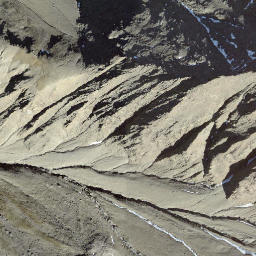 Satellite imagery of Klein Blinnenhorn, CH