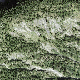 Satellite imagery of Corte del Piatto, CH