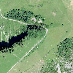 Satellite imagery of Col de Chaude, CH