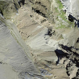 Satellite imagery of Ammertengrat, CH