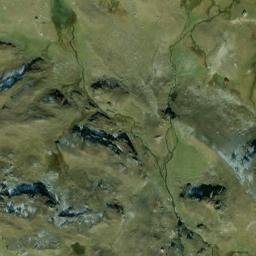 Satellite imagery of Ils Homins, CH