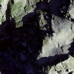 Satellite imagery of Cima di Balniscio, CH