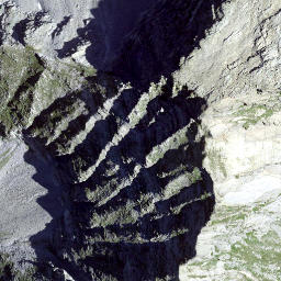 Satellite imagery of La Raspa, CH