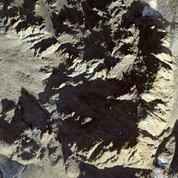 Satellite imagery of Älwe Rigg, CH
