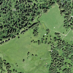 Satellite imagery of Hinderi Wispile, CH