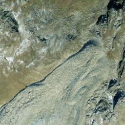 Satellite imagery of Aguagliouls, CH