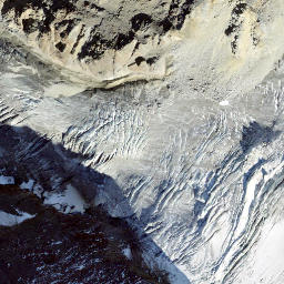 Satellite imagery of Kleines Nesthorn, CH