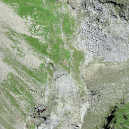 Satellite imagery of Fil da Murtairac, CH