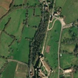 Satellite imagery of Berzé Castle, FR