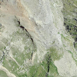 Satellite imagery of Cresta da Caral, CH