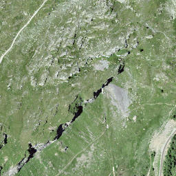 Satellite imagery of Pru dal Vent, CH