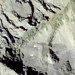 Satellite imagery of Scima di Rügiul, CH