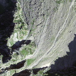 Satellite imagery of Cima di Cagnói, CH