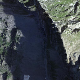 Satellite imagery of Bò, Senda del, CH