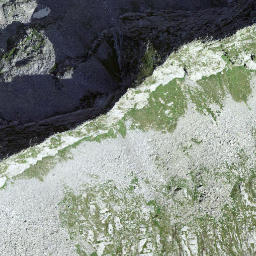 Satellite imagery of Pizzo dei Chènt, CH
