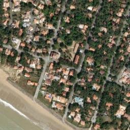Satellite imagery of Pointe du Rocher, FR
